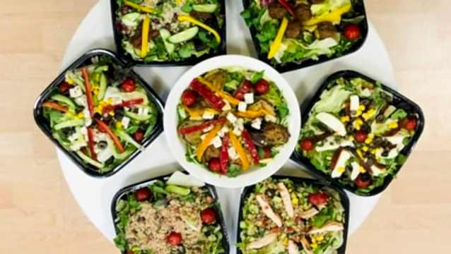 Beyaz yakalıların, sağlıklı ve lezzetli  salata arayışında mutlu son