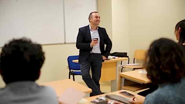 Cenk Girginol; kahve tutkusuyla sektöre profesyoneller yetiştiriyor