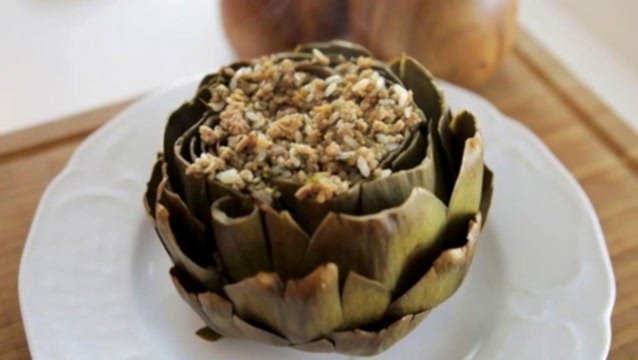 Enginar yapraklarını atmayın! İşte fit enginar dolması tarifi