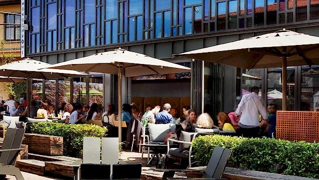 İştah kabartan kahvaltı seçenekleri Monochrome’da