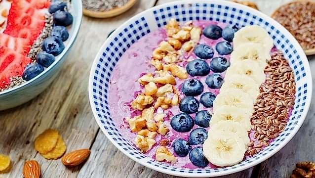 Land of Berry’den yaz mevsimine özel  smoothiebowl tarifi 