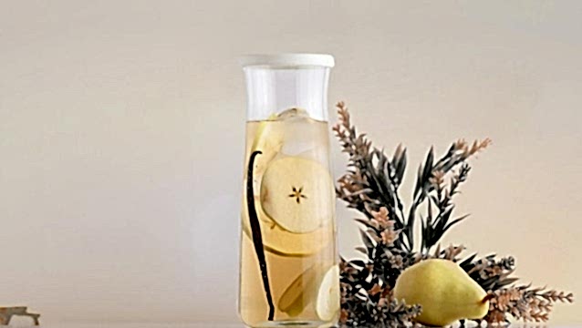 LAV’dan şık ve modern karaflar