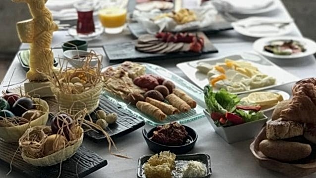 Paskalya Ruhunu Conrad İstanbul Bosphorus’un kahvaltısıyla yaşayın