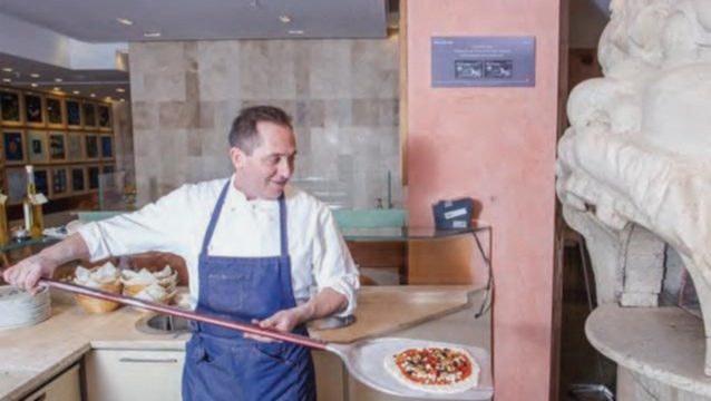 Şef Fabio Brambilla’nın mutfağında, yemekler kendi tadını fısıldıyor