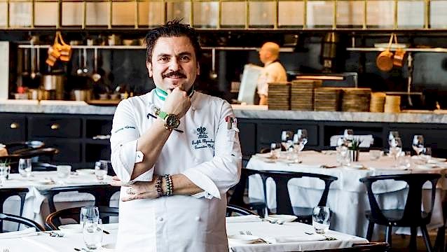 Tevfik Alparslan; gelecek yüzyılın yemeklerine imza atıyor 